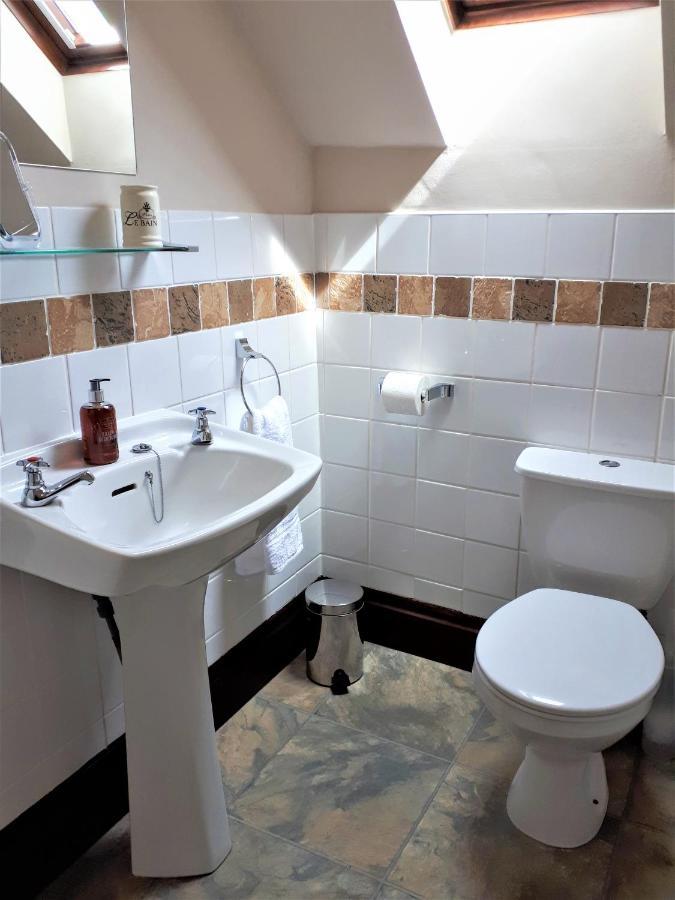 Corsewall Arms Guest House 斯特兰拉尔 外观 照片