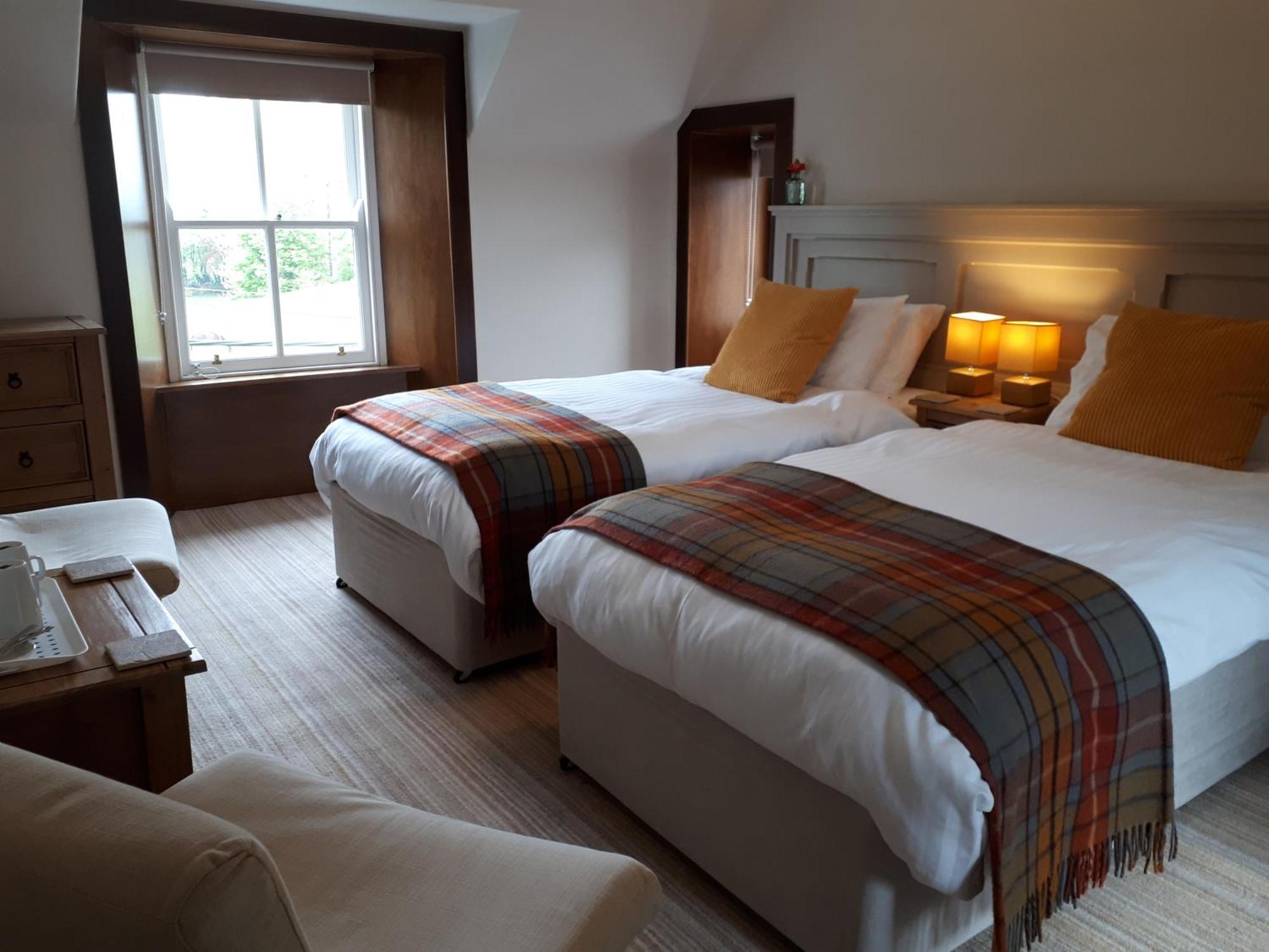Corsewall Arms Guest House 斯特兰拉尔 外观 照片